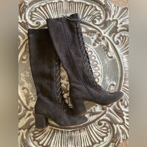 Stunning SUEDE Anthropologie Sixtyseven Boots (SPAIN) 38
